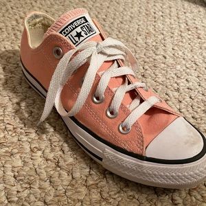 pink low top converse